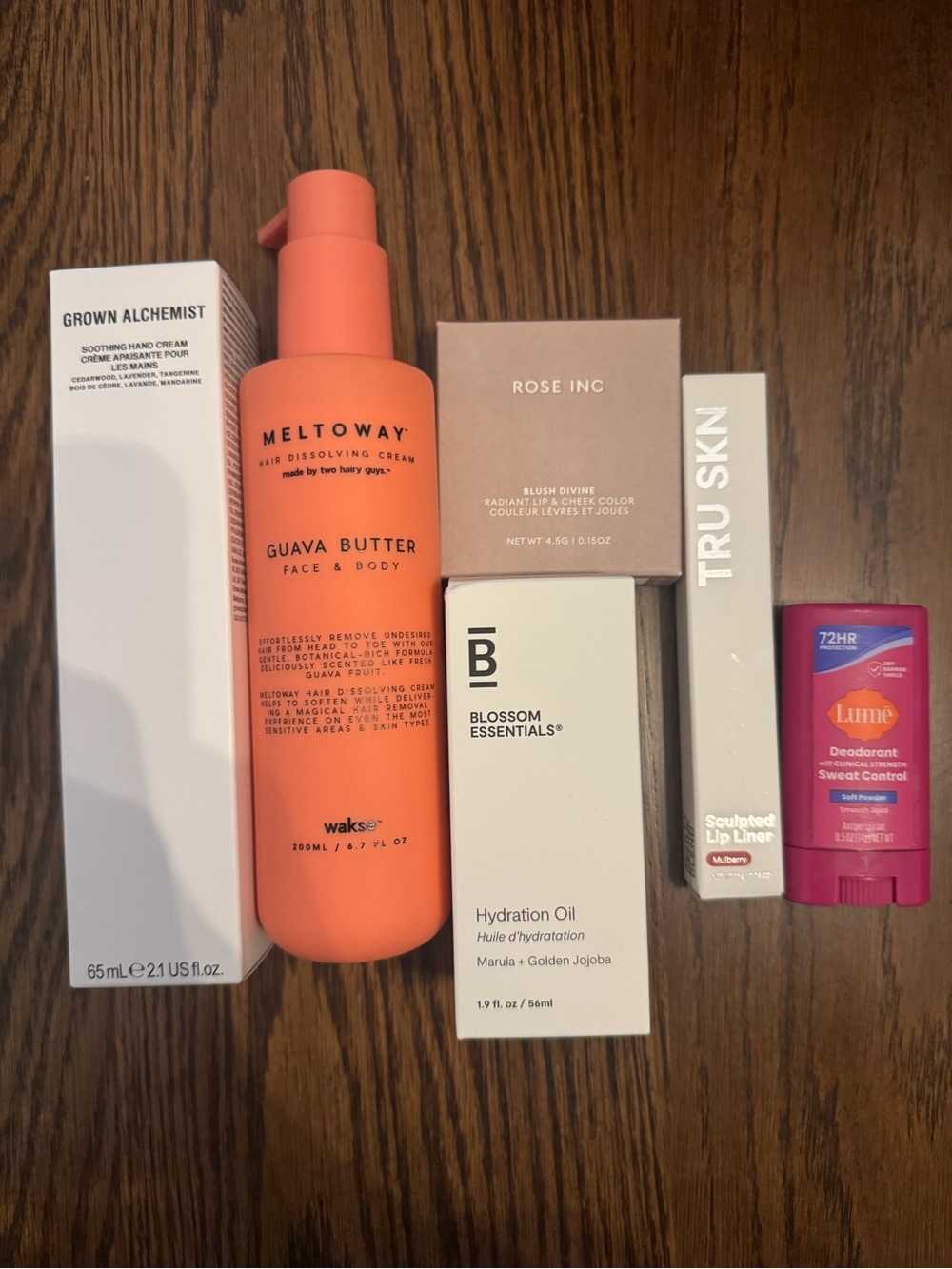 Allure Beauty Box Authentic Items set